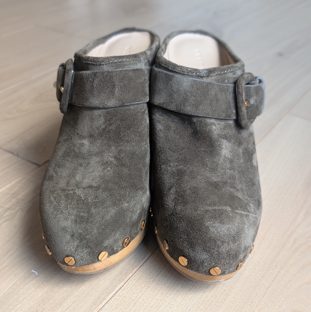 Veronica Beard Women’s Dacey Buckle Suede Clogs Military Green US 7 NWOT NWOB! - Picture 2 of 7